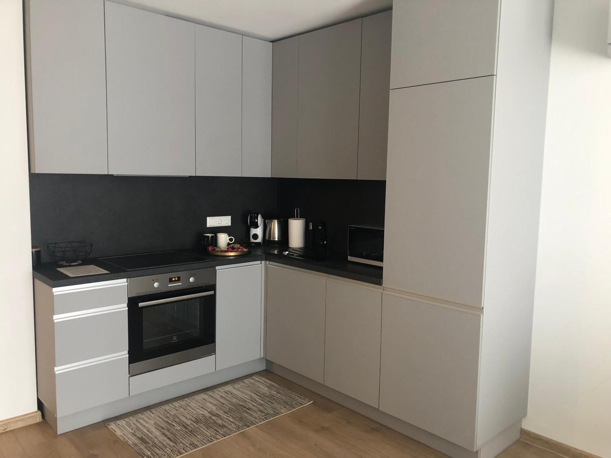Cosy 1 Bedroom Apartment In The Heart Of Old Town With Parking كاوناس المظهر الخارجي الصورة