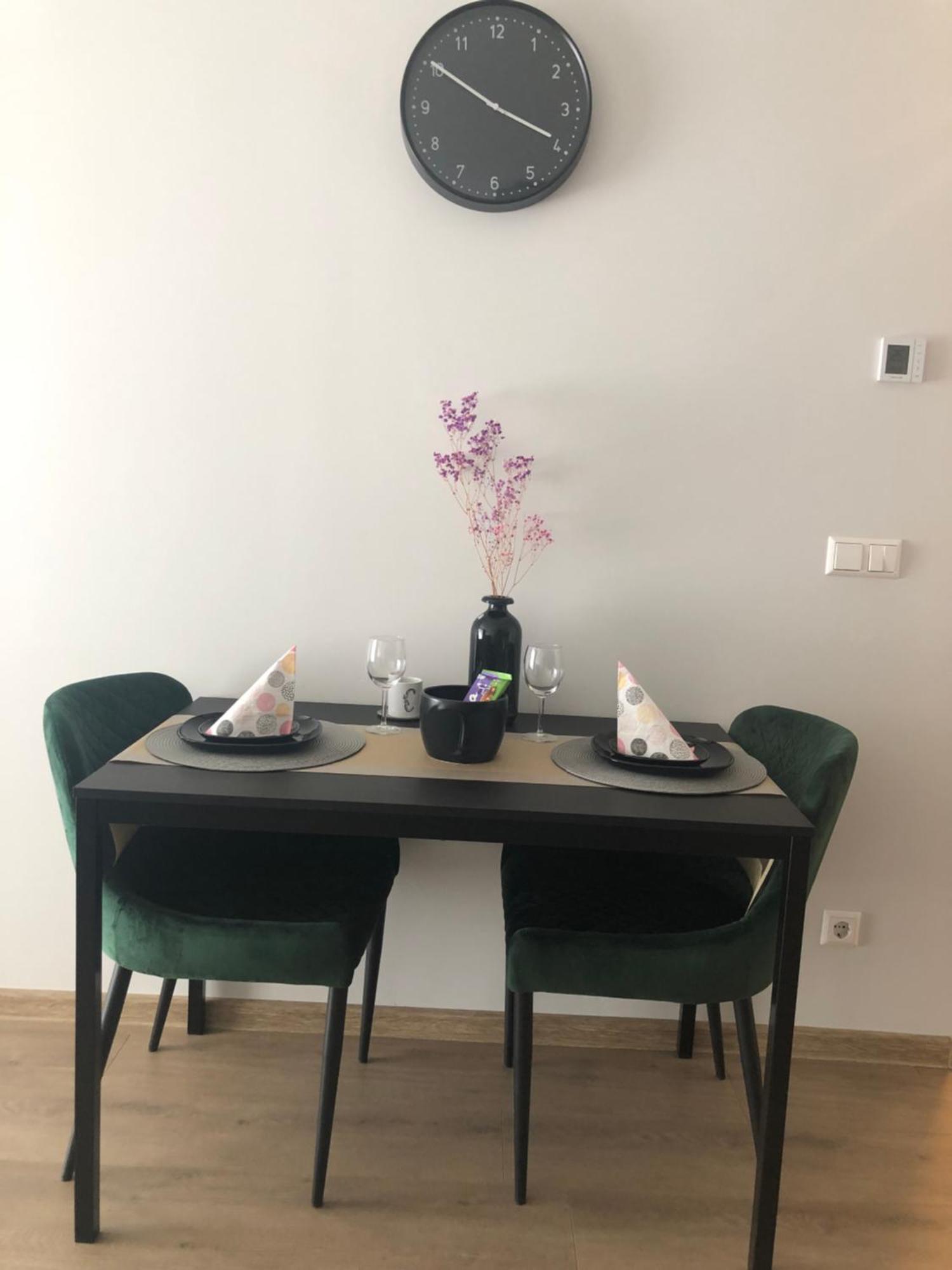 Cosy 1 Bedroom Apartment In The Heart Of Old Town With Parking كاوناس المظهر الخارجي الصورة